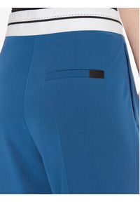 Hugo Spodnie materiałowe Hasiya 50505370 Niebieski Relaxed Fit. Kolor: niebieski. Materiał: wiskoza #3