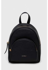 Coccinelle plecak skórzany damski kolor czarny mały gładki. Kolor: czarny. Materiał: skóra. Wzór: gładki #1