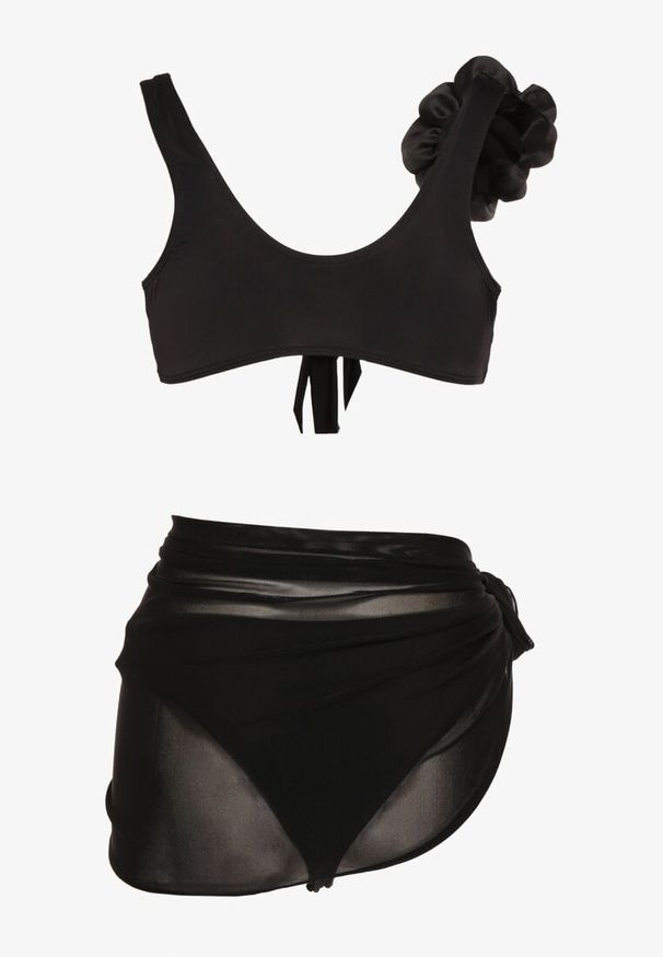 Born2be - Czarne Bikini Biustonosz z Odpinanym Kwiatem 3D Majtki Typu Figi i Siateczkowe Pareo Folane. Kolor: czarny. Wzór: kwiaty