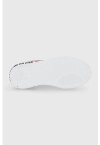 Big-Star - Big Star Trampki dziecięce kolor biały. Nosek buta: okrągły. Zapięcie: sznurówki. Kolor: biały. Materiał: guma. Szerokość cholewki: normalna #2