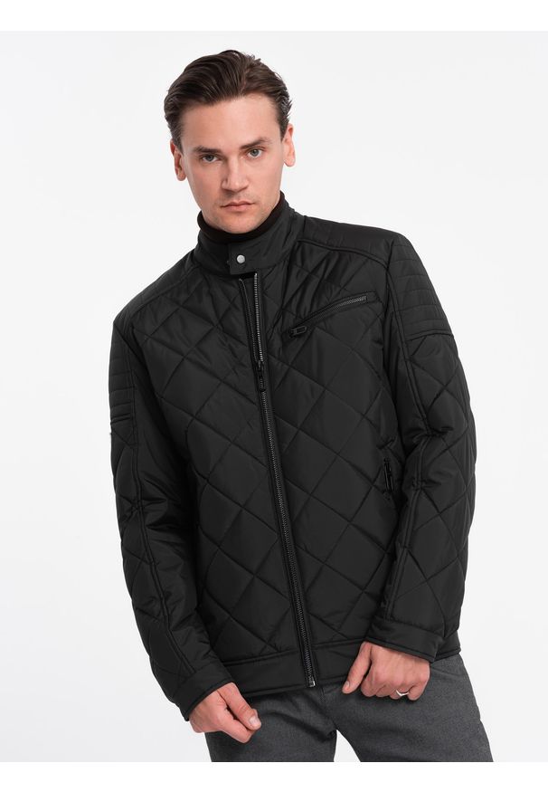 Ombre Clothing - Ocieplana kurtka męska BIKER pikowana we wzór karo - czarna V1 - Rozmiar: XL. Typ kołnierza: dekolt w karo. Kolor: czarny. Materiał: nylon, poliester, materiał