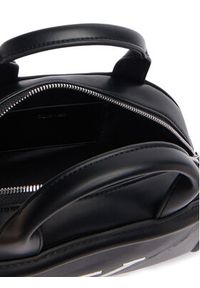 Calvin Klein Torebka Bold Ck Dome Crossbody LV04F3895G Czarny. Kolor: czarny. Materiał: skórzane #5