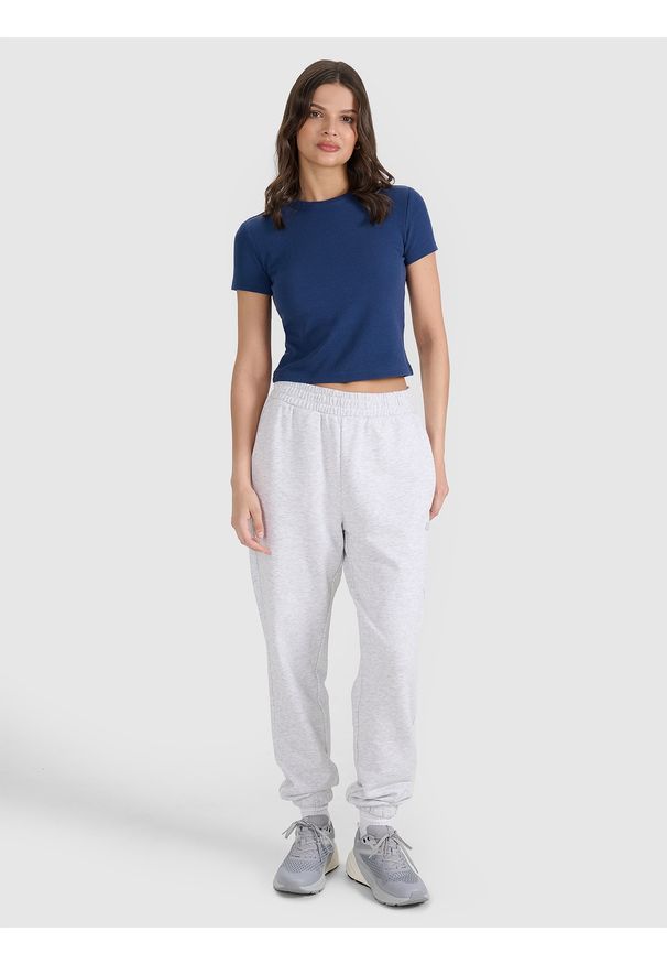 4f - 4F T-shirt slim z waflowej dzianiny damski - granatowy XS. Okazja: na co dzień. Kolor: niebieski. Materiał: dzianina. Długość rękawa: krótki rękaw. Długość: krótkie. Wzór: kratka. Styl: klasyczny, sportowy, casual
