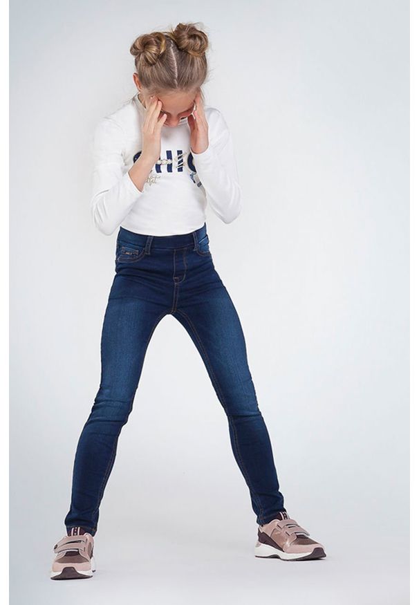 Mayoral - Jeansy dziecięce 128-167 cm. Kolor: szary, wielokolorowy, niebieski. Materiał: jeans