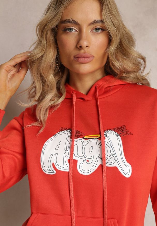 Renee - Pomarańczowa Ocieplona Bluza Kangurka z Nadrukiem Pralle. Okazja: na co dzień. Typ kołnierza: kaptur. Kolor: pomarańczowy. Wzór: nadruk. Styl: casual