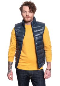 Wrangler - WRANGLER PUFFER VEST NAVY W4A3XT114. Kolor: niebieski. Materiał: puch #4