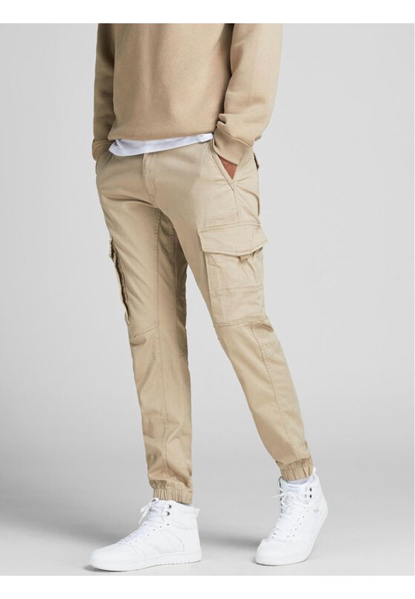 Jack & Jones Joggery Paul 12193754 Beżowy Slim Fit. Kolor: beżowy. Materiał: bawełna