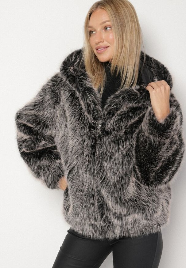 Born2be - Szara Futrzana Kurtka z Nieodpinanym Kapturem Lanellea. Okazja: na co dzień. Kolor: szary. Materiał: futro. Styl: casual, elegancki