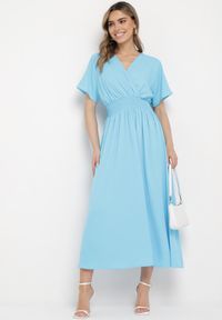 Born2be - Niebieska Sukienka Długa o Rozkloszowanym Fasonie z Kopertowym Dekoltem Saliusa. Okazja: na co dzień. Kolor: niebieski. Typ sukienki: kopertowe. Styl: elegancki, casual. Długość: maxi #6