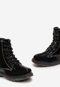 Born2be - Czarne Lakierowane Botki z Podwójnym Wiązaniem Awelith. Okazja: na co dzień. Kolor: czarny. Materiał: lakier. Styl: casual #3