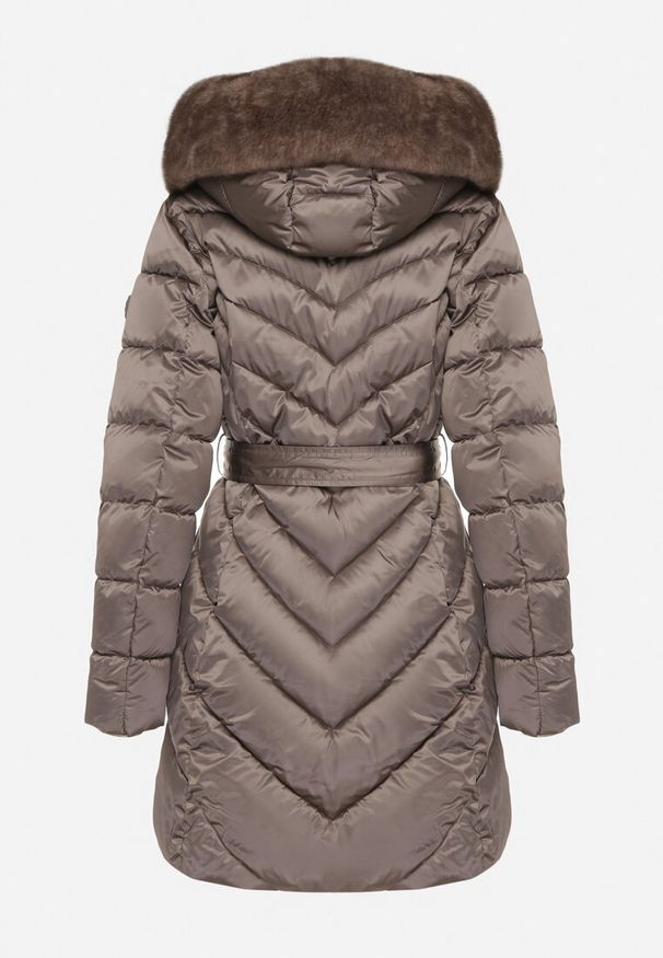 Born2be - Szara Pikowana Kurtka z Wiązanym Paskiem i Kapturem z Futerkiem Fenama. Okazja: na co dzień, na spacer. Kolor: szary. Materiał: futro. Styl: casual, elegancki