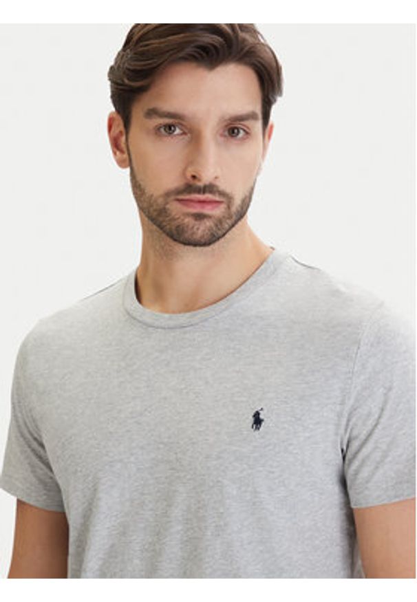 Polo Ralph Lauren T-Shirt 714844756008 Szary Regular Fit. Typ kołnierza: polo. Kolor: szary. Materiał: bawełna