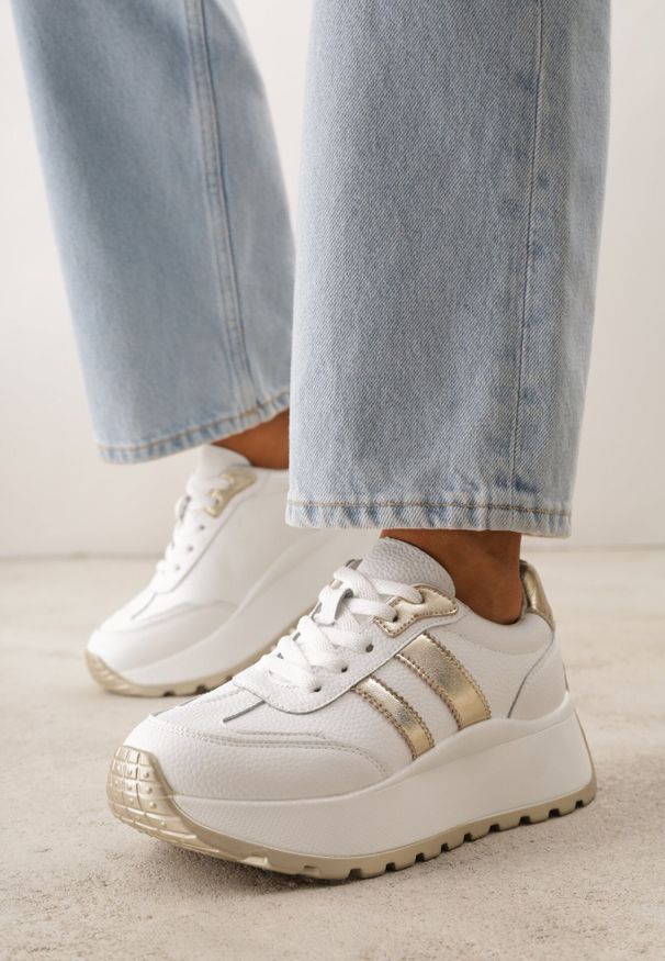 Born2be - Białe Skórzane Sneakersy na Grubej Podeszwie Cezelina. Okazja: na co dzień. Kolor: biały. Materiał: skóra