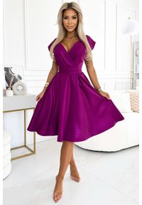Numoco - Ultrakobieca Sukienka z Kopertowym Dekoltem - Fuksja z brokatem. Kolor: różowy. Materiał: elastan, poliester. Typ sukienki: kopertowe