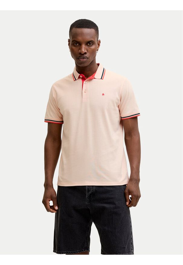 Jack & Jones Polo Paulos 12136668 Pomarańczowy jasny Regular Fit. Typ kołnierza: polo. Kolor: pomarańczowy. Materiał: bawełna
