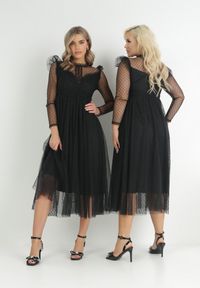 Born2be - Czarna Sukienka z Koronką i Tiulem Nemila. Okazja: na co dzień. Typ kołnierza: dekolt w łódkę. Kolor: czarny. Materiał: koronka, tiul. Wzór: koronka. Typ sukienki: proste. Styl: casual #8
