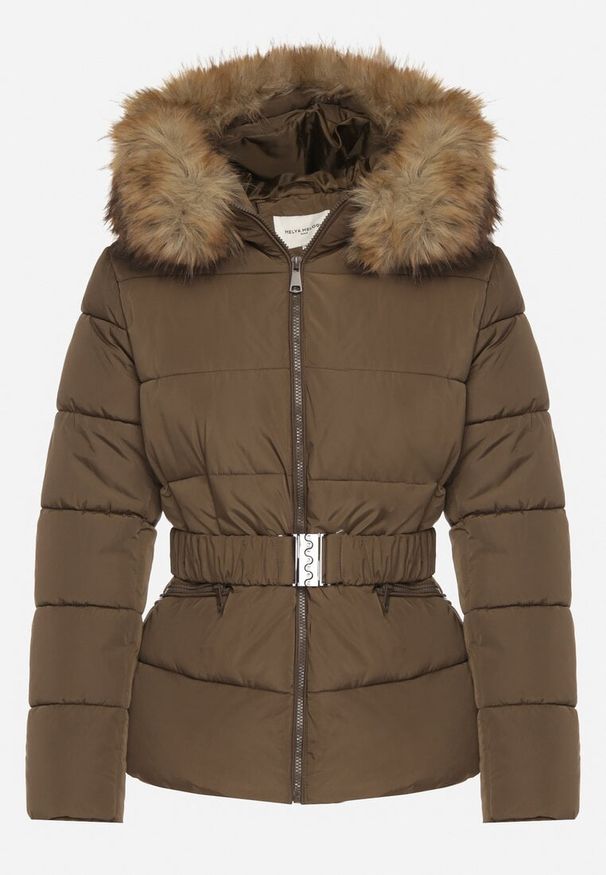 Born2be - Ciemnozielona Pikowana Kurtka z Paskiem Nieodpinanym Kapturem i Futerkiem Retinda. Okazja: na co dzień, na spacer. Kolor: zielony. Materiał: futro. Styl: casual