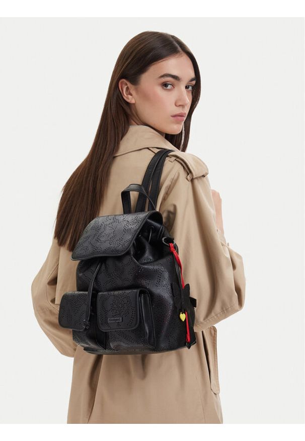 Desigual Plecak 26SAKP30 Czarny. Kolor: czarny. Materiał: skóra