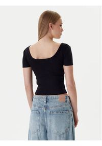 Guess T-Shirt V6RP05 K8RT2 Czarny Regular Fit. Kolor: czarny. Materiał: wiskoza #5