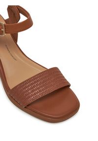 Clarks Sandały Jaylan Ray 26181661 Brązowy. Kolor: brązowy. Materiał: skóra #4
