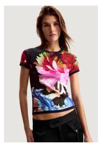 Desigual T-Shirt TS_MULTIFLOWERS_LAC Niebieski Casual Fit. Okazja: na co dzień. Kolor: niebieski. Styl: casual #1