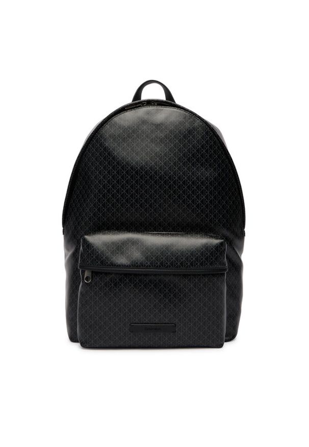 Calvin Klein Plecak Emblem Aop Coated Backpack LV04D3313G Czarny. Kolor: czarny. Materiał: materiał