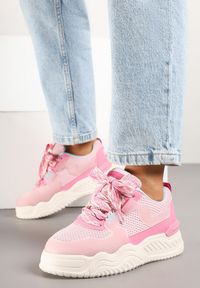 Renee - Różowe Sneakersy z Tłoczoną Platformą Xilanne. Okazja: na co dzień. Kolor: różowy. Materiał: jeans. Obcas: na platformie #3