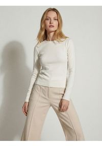 Sinsay - Bawełniana koszulka z długim rękawem - kremowy. Kolor: kremowy. Materiał: bawełna. Długość rękawa: długi rękaw. Długość: długie