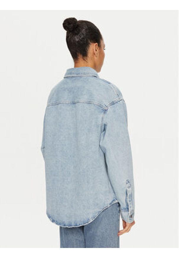 Calvin Klein Jeans Koszula jeansowa J20J224049 Niebieski Relaxed Fit. Kolor: niebieski. Materiał: bawełna