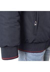 Ocieplona Zimowa Kurtka z Wysokim Kołnierzem - Pako Jeans - Granatowa. Kolor: niebieski. Materiał: tkanina, poliester. Sezon: zima