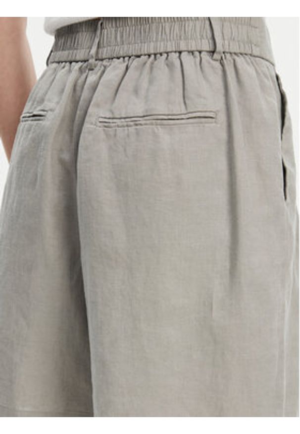 United Colors of Benetton - United Colors Of Benetton Bermudy 4AGHD901V Szary Relaxed Fit. Kolor: szary. Materiał: len