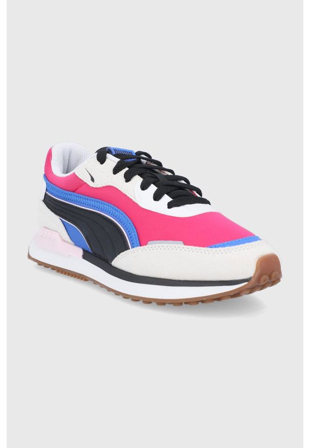 Puma - Buty City Rider. Nosek buta: okrągły. Zapięcie: sznurówki. Kolor: różowy. Materiał: guma. Obcas: na obcasie. Wysokość obcasa: niski