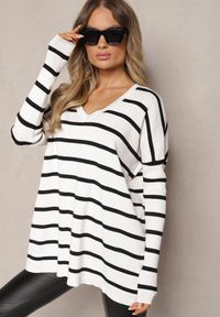 Renee - Biały Długi Sweter Nietoperz w Paski Gelavana. Kolor: biały. Materiał: materiał. Długość: długie. Wzór: paski #4