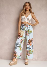 Renee - Jasnoniebieskie Spodnie Szerokie Sofadia. Okazja: na co dzień. Stan: podwyższony. Kolor: niebieski. Materiał: materiał. Wzór: paski, aplikacja, nadruk. Styl: casual