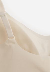 Renee - Jasnobeżowy Usztywniany Biustonosz o Bezszwowym Wykończeniu Bez Fiszbin Leanoreth. Kolor: beżowy. Materiał: materiał #3