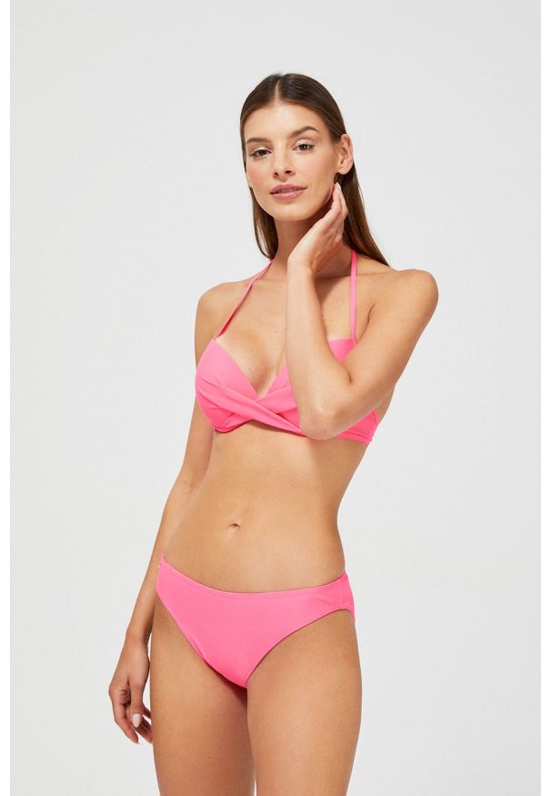 MOODO - Gładki dół od bikini. Materiał: poliester, poliamid, elastan. Wzór: gładki