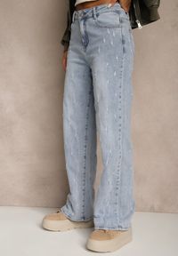 Renee - Niebieskie Jeansy z Bawełny o Szerokim Kroju High Waist Ozdobione Przetarciami Feless. Stan: podwyższony. Kolor: niebieski. Wzór: aplikacja. Sezon: lato #3