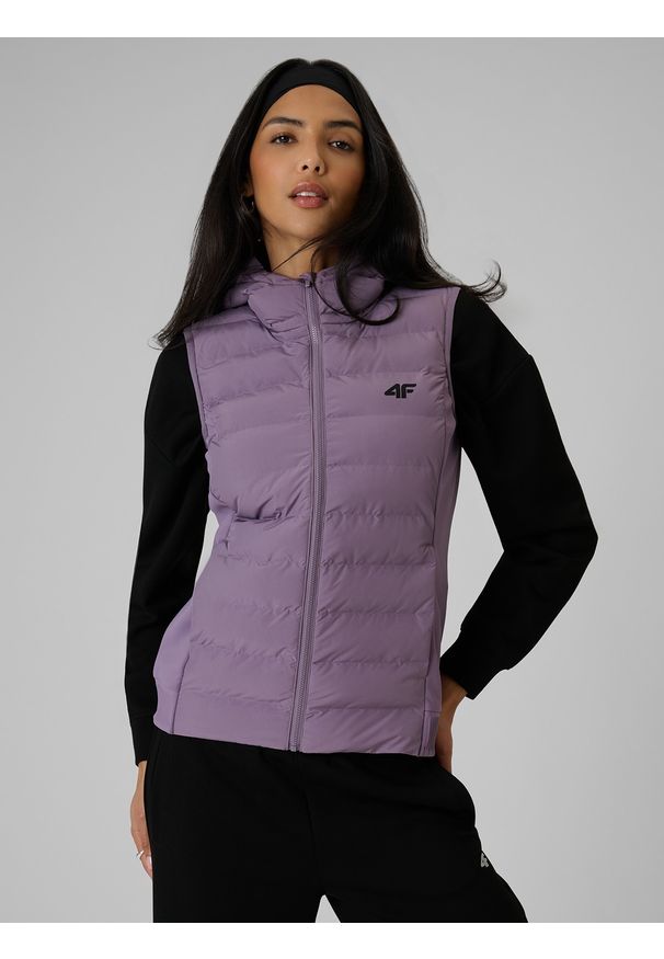 4f - 4F Bezrękawnik z wypełnieniem syntetycznym damski - fioletowy XXL. Kolor: fioletowy. Materiał: syntetyk. Długość rękawa: bez rękawów. Wzór: gładki