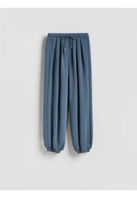 Reserved - Spodnie balloon - granatowy. Kolor: niebieski. Materiał: dzianina, wiskoza