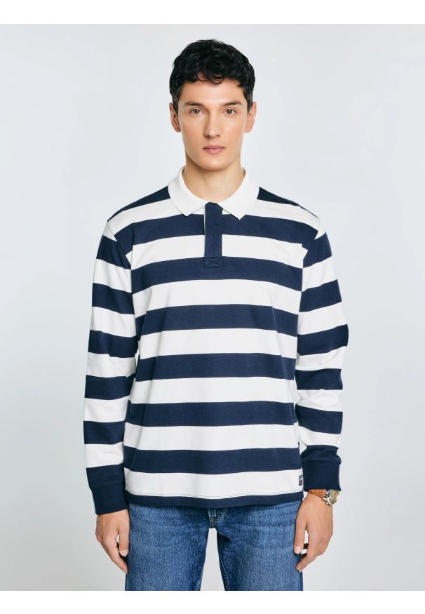 Big-Star - Koszulka męska polo z długim rękawem w pasy granatowo-białe Miker 100. Typ kołnierza: polo. Kolor: biały. Materiał: bawełna. Długość rękawa: długi rękaw. Długość: długie. Wzór: ze splotem. Styl: klasyczny, sportowy