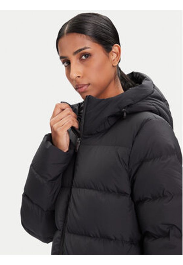 Jack Wolfskin Kurtka puchowa Frozen Palace 1204133 Czarny Regular Fit. Kolor: czarny. Materiał: syntetyk