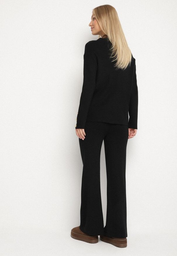 Born2be - Czarny Komplet Dzianinowy z Wiskozą Kardigan i Szerokie Spodnie Badire. Kolor: czarny. Materiał: dzianina, wiskoza. Wzór: aplikacja