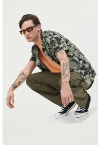 Billabong koszula bawełniana męska kolor zielony regular. Kolor: zielony. Materiał: bawełna. Długość rękawa: krótki rękaw. Długość: krótkie #1