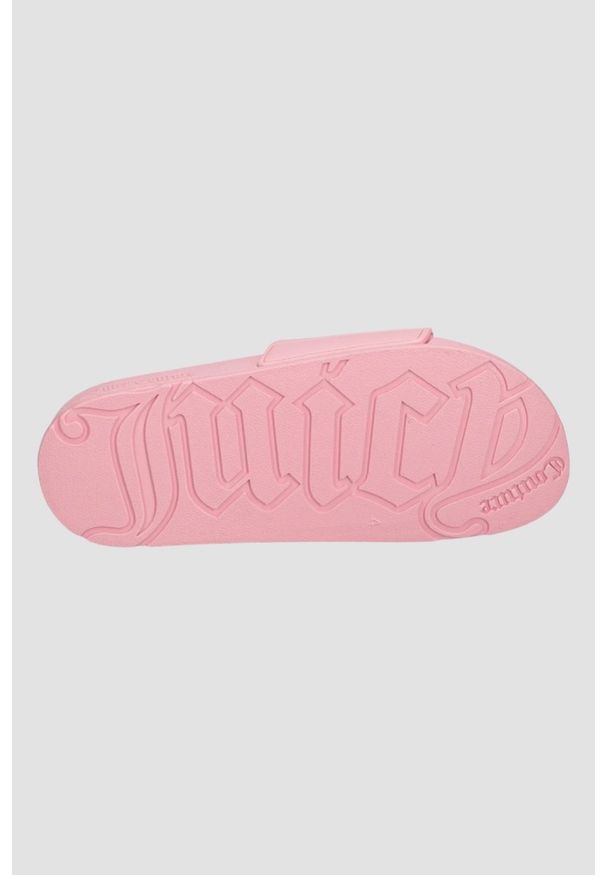 Juicy Couture - JUICY COUTURE Jasno-różowe klapki damskie Embossed Slider, Rozmiar 37. Okazja: na co dzień. Kolor: różowy. Sezon: lato. Styl: casual