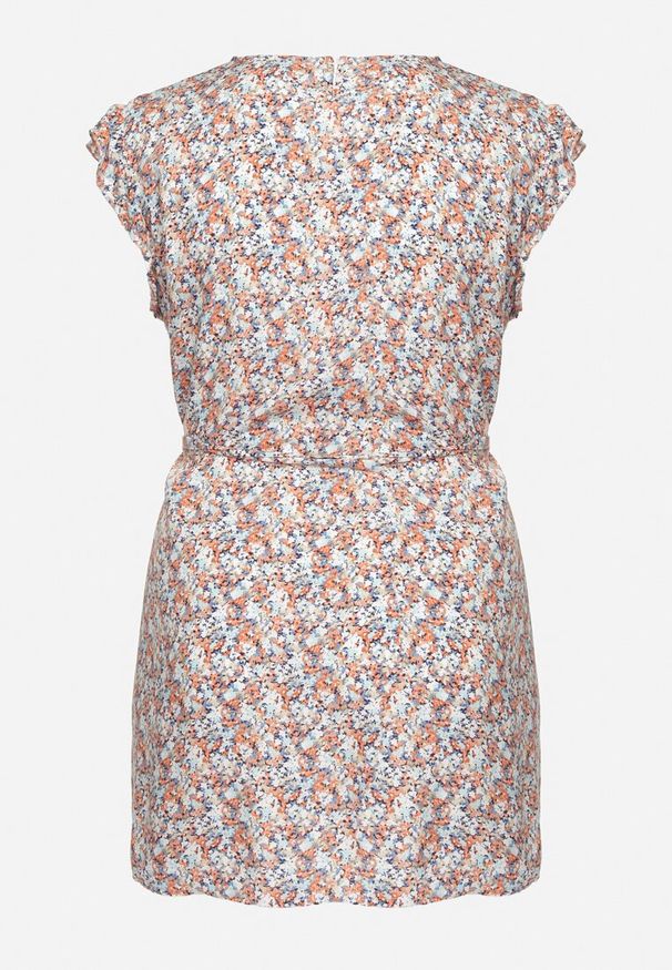 Born2be - Czerwona Sukienka z Wiskozy w Kwiaty z Paskiem i Haftami Nelindia. Okazja: na co dzień. Kolor: czerwony. Materiał: wiskoza. Wzór: haft, kwiaty. Sezon: lato. Styl: casual, elegancki