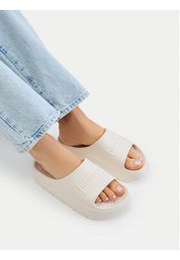 Hunter Klapki CEO-840143A Biały. Kolor: biały. Materiał: kauczuk #4