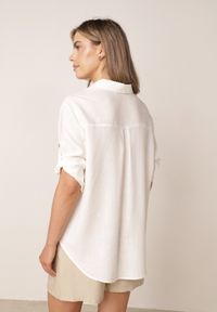 Born2be - Biała Koszula Casual z Wiskozą i Lnem z Rękawami 3/4 Linyana. Okazja: na co dzień. Typ kołnierza: kołnierzyk klasyczny. Kolor: biały. Materiał: wiskoza, len. Długość: długie. Styl: casual #4