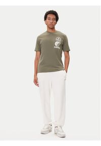 Napapijri T-Shirt S-Funes Ss NP0A88UA Khaki Regular Fit. Kolor: brązowy. Materiał: bawełna #4