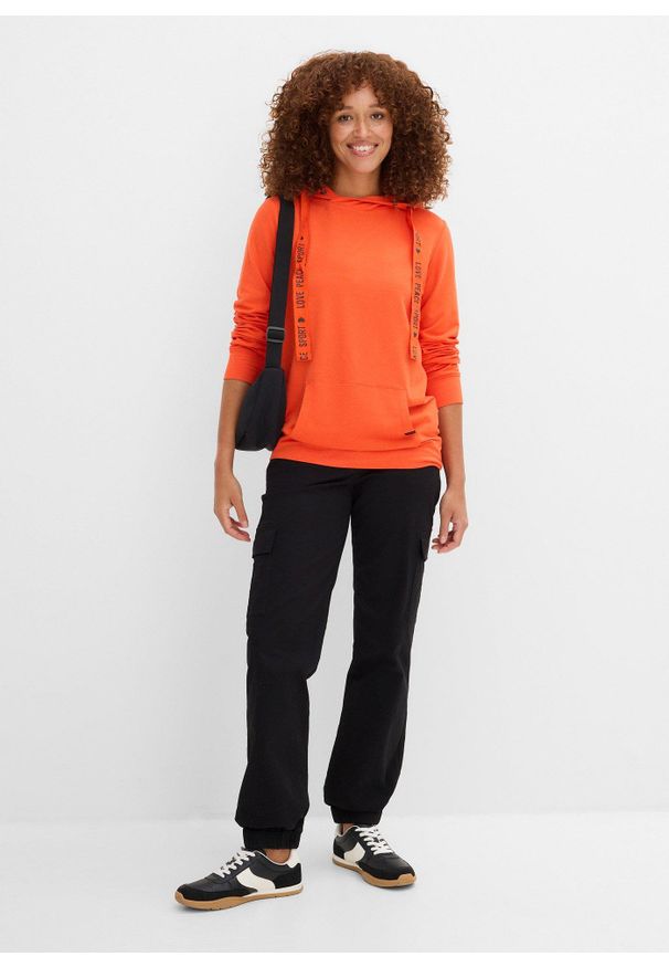 bonprix - Bluza z kapturem, z miękkiego materiału z wiskozą. Typ kołnierza: kaptur. Kolor: pomarańczowy. Materiał: materiał, wiskoza