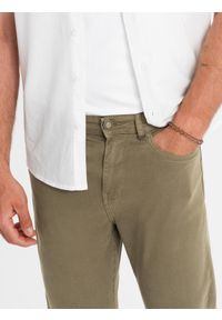 Ombre Clothing - Spodnie męskie chino o dopasowanym kroju - oliwkowe V3 OM-PACP-0151 - XXL. Okazja: na co dzień. Kolor: oliwkowy. Materiał: bawełna, materiał, tkanina, elastan. Styl: casual #9